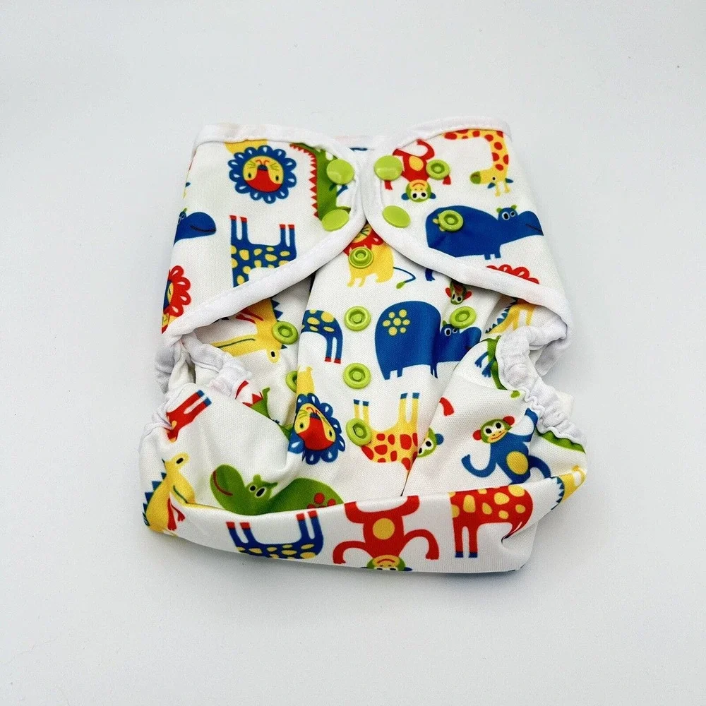 Baby Diaper Cover Adjustable Snap Zoo Animals Print Lions, Giraffes One Size